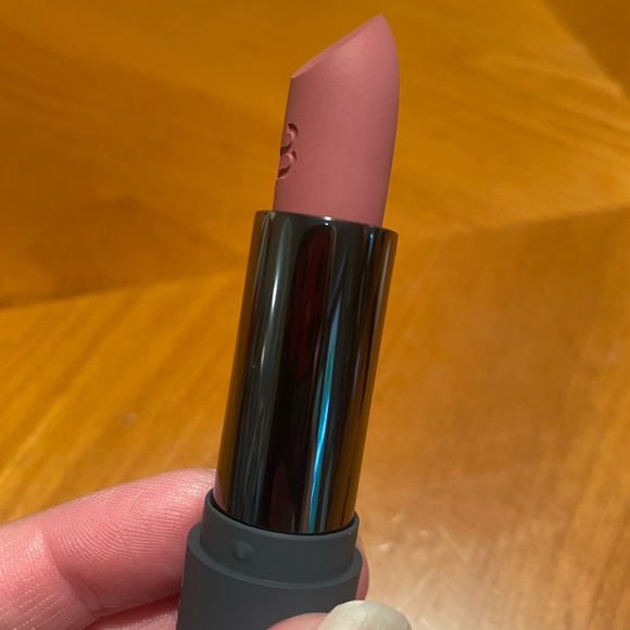 Bite Beauty Sugar Buns Lipstick Full-size - Picture 7 of 16